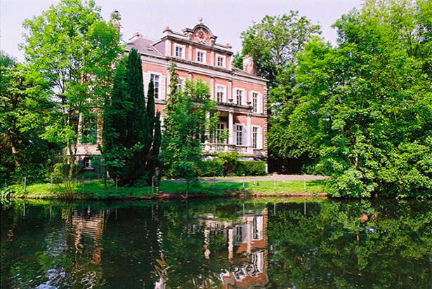 LE CHATEAU DE PHILIOMEL